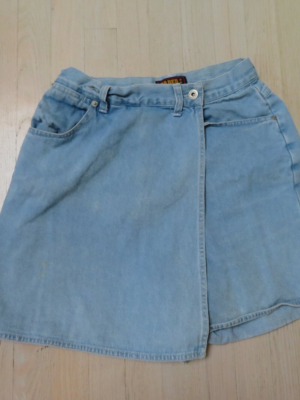 Vintage Faded Glory Lightwash Denim Skort size 10 Cotton